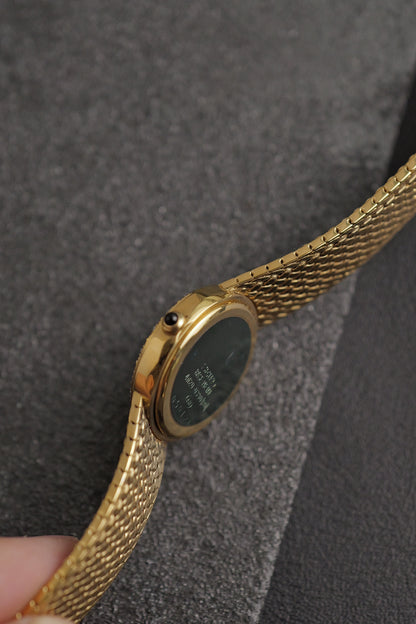 Seiko Excline Mother of Pearl Diamonds integrated bracelet Circa. 1990