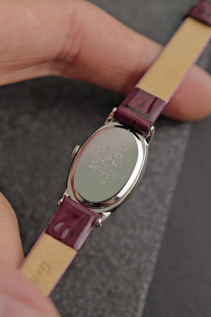 Seiko Ladies "Baignoire" Mini in Pink Dial Circa. 1990