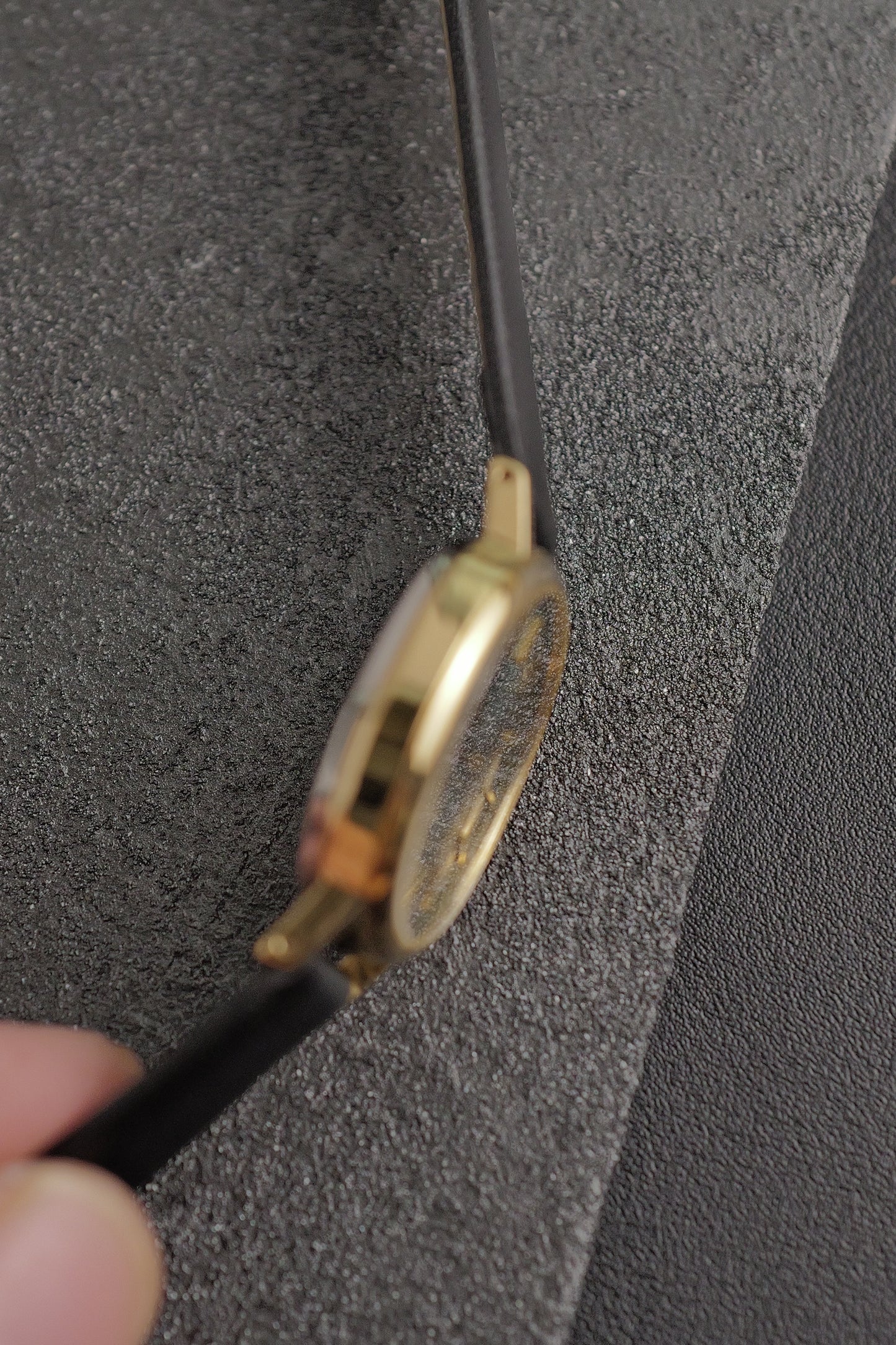 Seiko Quartz "Olive Green" Ellipse Circa. 1978