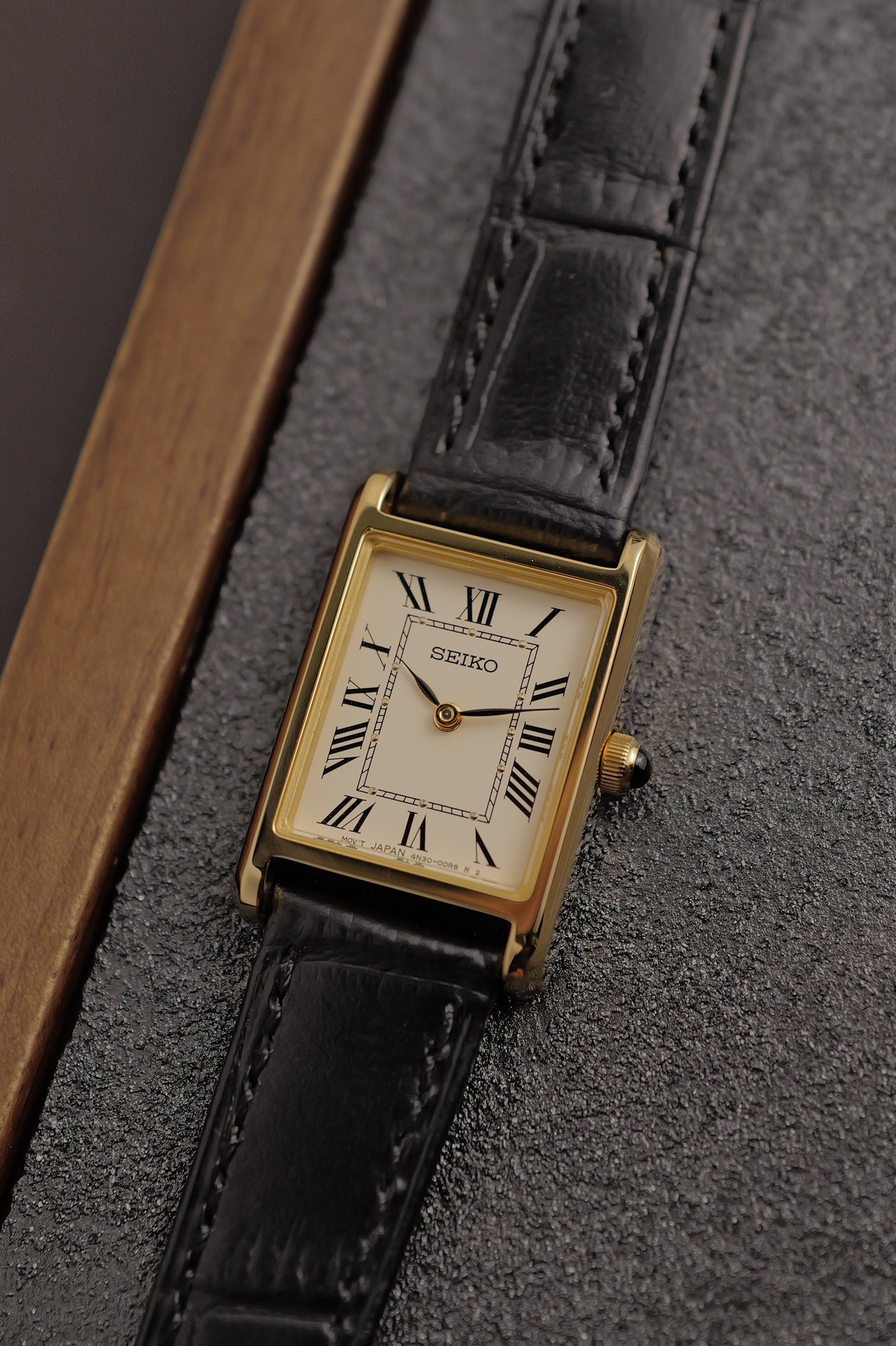 Seiko Tank Nano Universe Solar Quartz