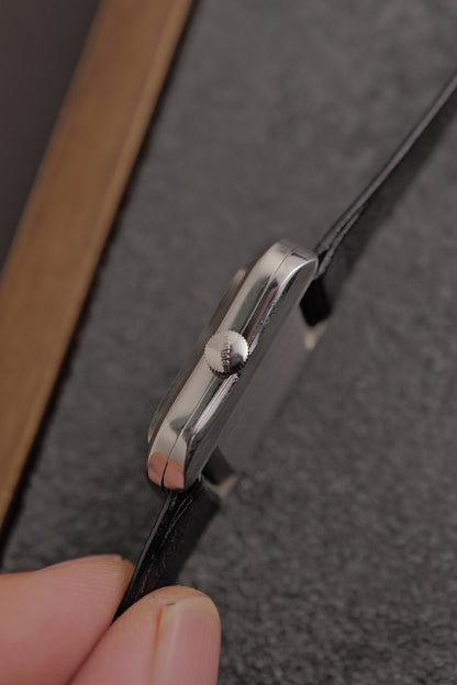 Bulova “Dali” Circa. 1980s