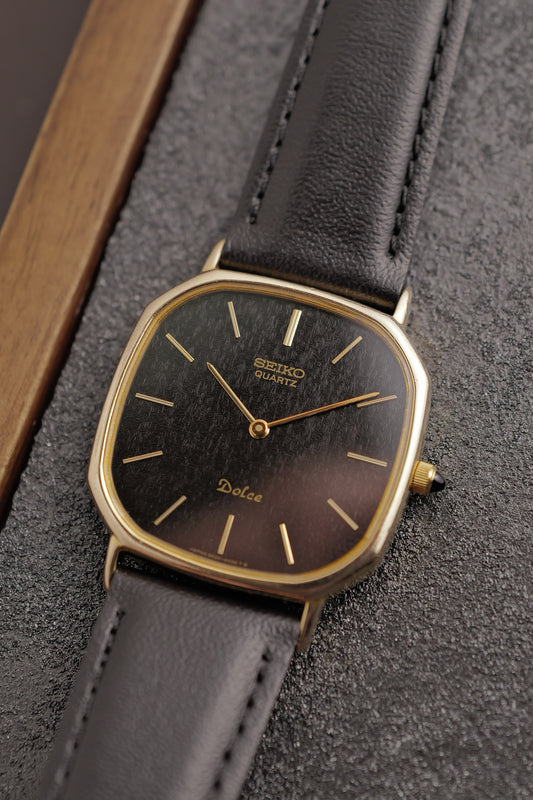 Seiko Dolce “ Onyx Bark” Solid 10k gold Case circa. 1981