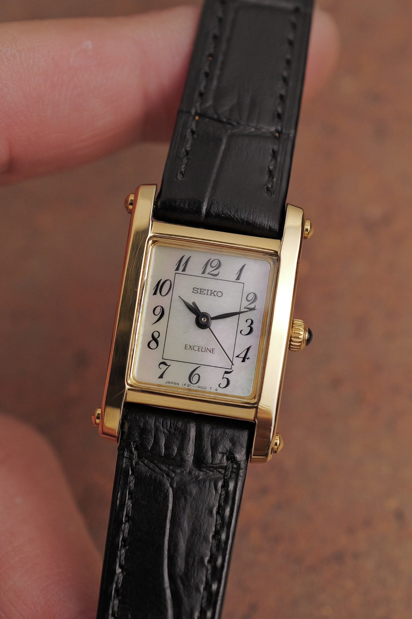 Seiko Exceline "Tank Normale" Mother of Pearl Circa. 1995