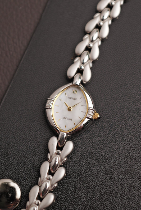 Seiko Exceline Mother of Pearl dial Tear-drop Bracelet 1F20-2J50