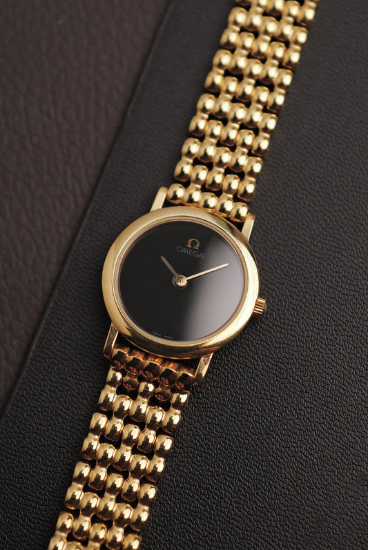 Omega De-ville "Onyx Oval" Circa. 1990s