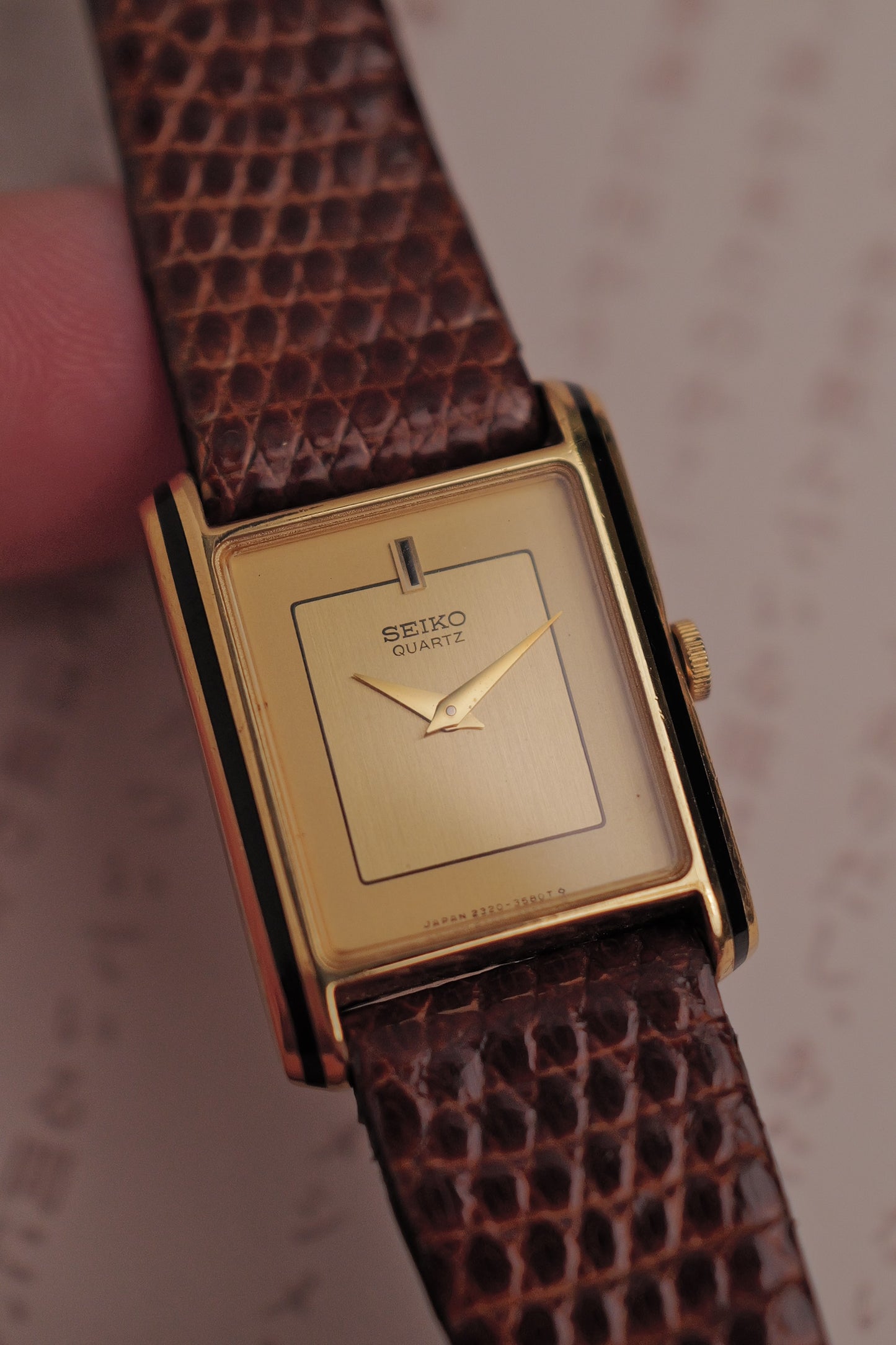 Seiko Tank Art-Deco Lacquer Circa. 1982