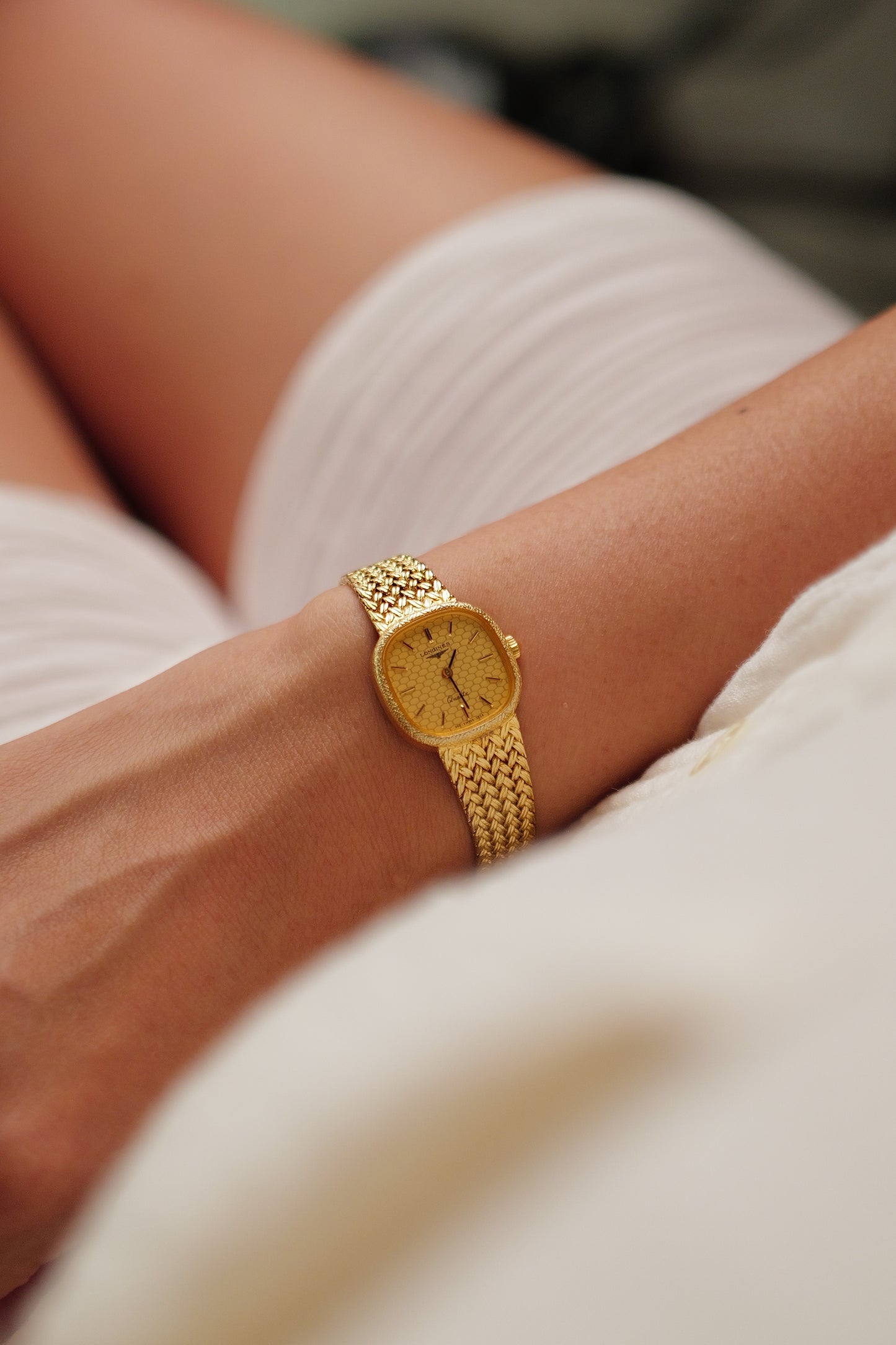 Longines integrated Bracelet "HoneyComb" Ladies Quartz with adjustable buckle