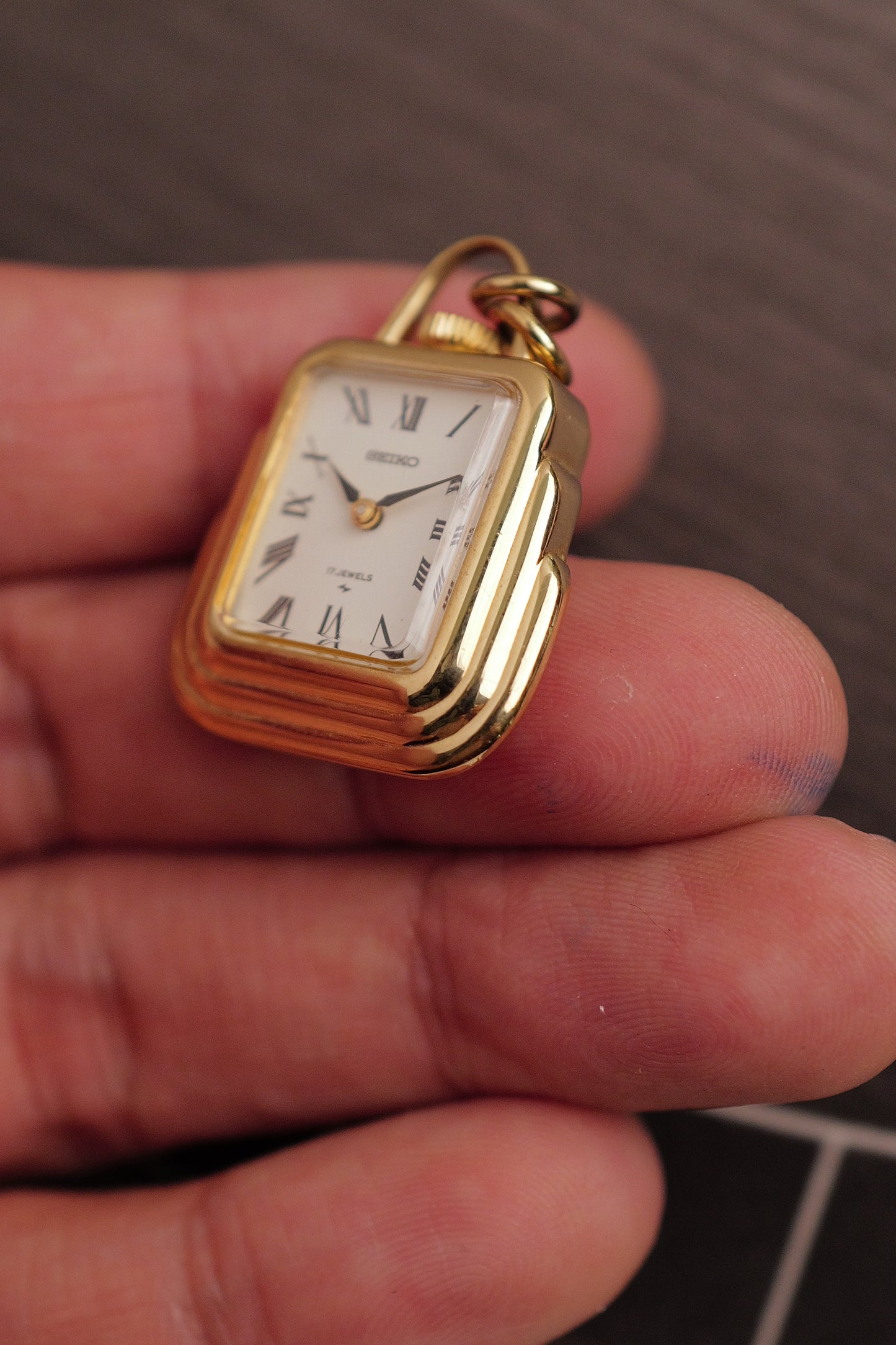 Seiko Pendent Art-Deco case Circa. 1980s