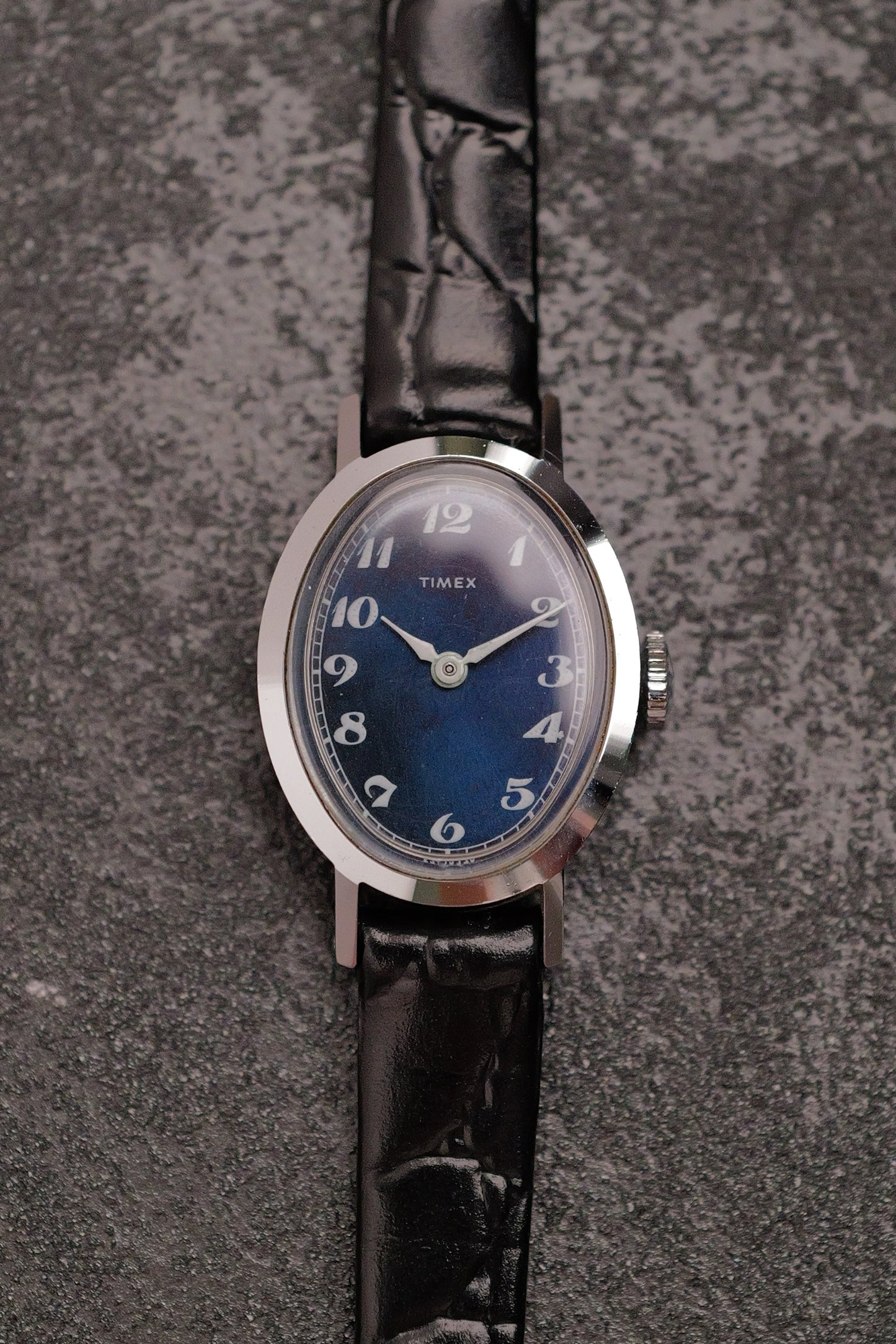 Timex "Baignoire" Manual winding circa. 1980s