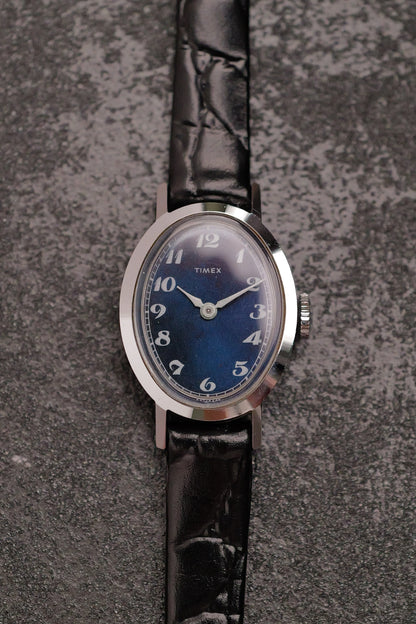 Timex "Baignoire" Manual winding circa. 1980s