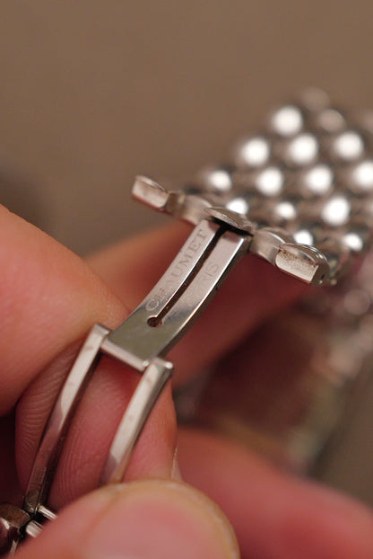 Chaumet Khesis size L w/ factory diamond & MOP dial Circa. 1990s